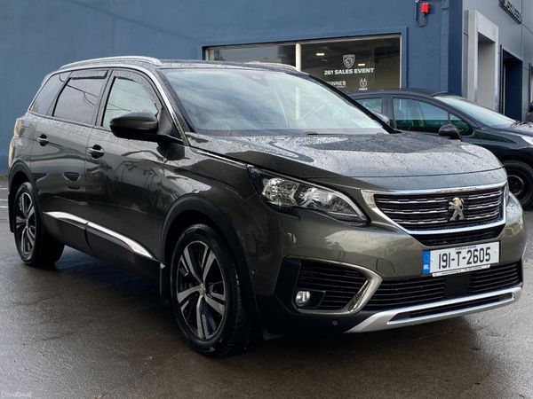Peugeot 5008 MPV, Diesel, 2019, Grey