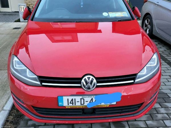 Volkswagen Golf Hatchback, Petrol, 2014, Red