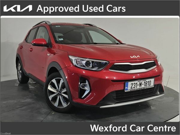 Kia Stonic Estate, Petrol, 2023, Red