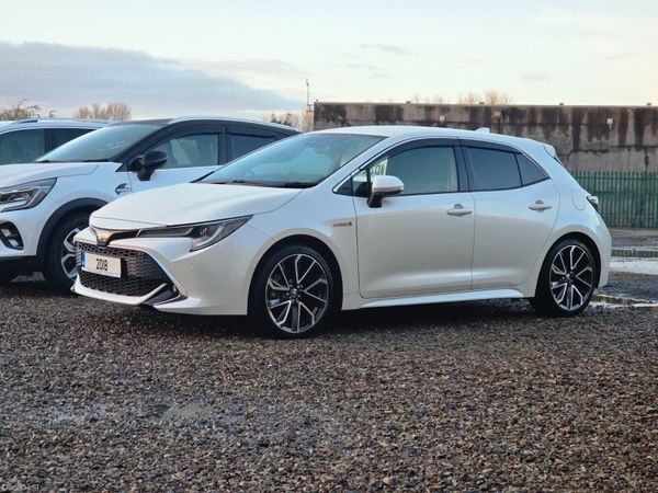 Toyota Corolla Hatchback, Petrol Hybrid, 2018, White