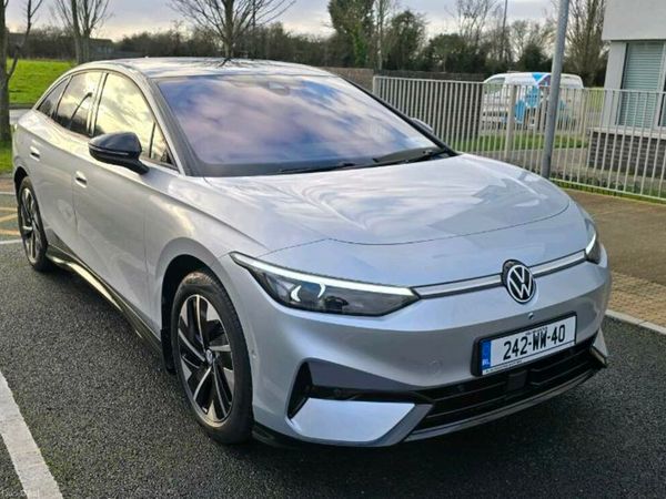 Volkswagen ID.7 Hatchback, Electric, 2024, Grey