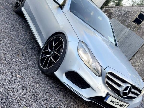 Mercedes-Benz E-Class Saloon, Diesel Hybrid, 2014, Silver