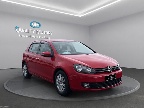 Volkswagen Golf Hatchback, Petrol, 2012, Red