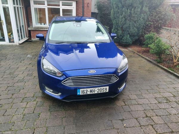 Ford Focus Hatchback, Diesel, 2016, Blue