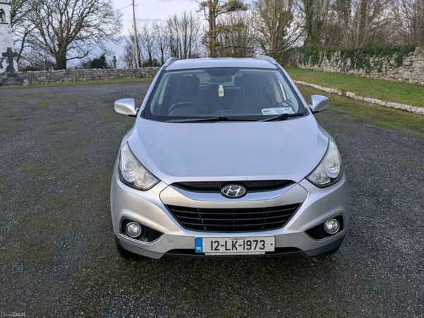 Hyundai ix35 SUV, Diesel, 2012, Silver