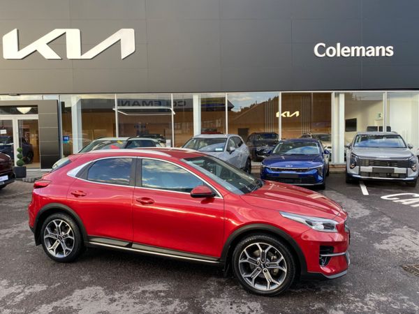 Kia XCeed Hatchback, Petrol Plug-in Hybrid, 2021, Red