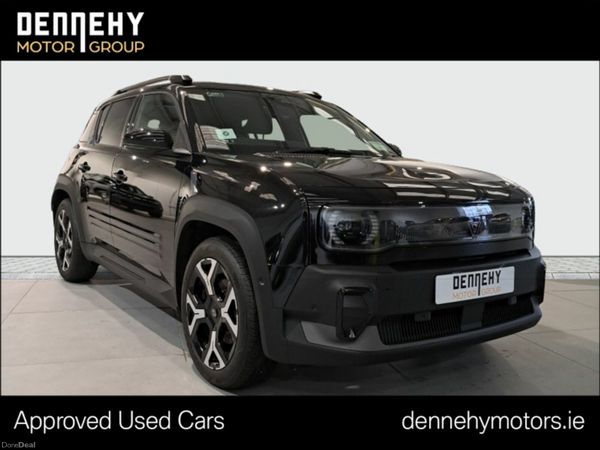 Renault 4 Hatchback, Electric, 2026, Black