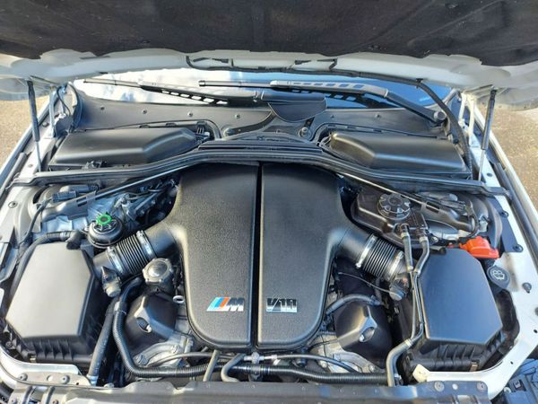 BMW M5 Saloon, Petrol, 2005, Blue