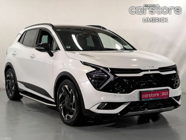 Kia Sportage SUV, Diesel Hybrid, 2023, White