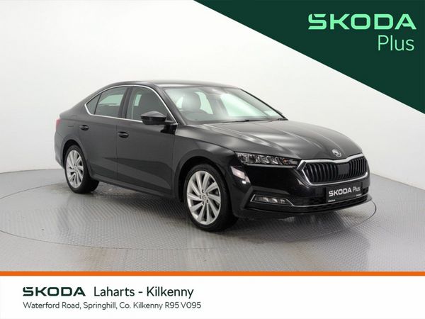 Skoda Octavia Saloon, Diesel, 2021, Black