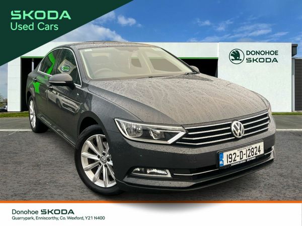 Volkswagen Passat Saloon, Diesel, 2019, Grey
