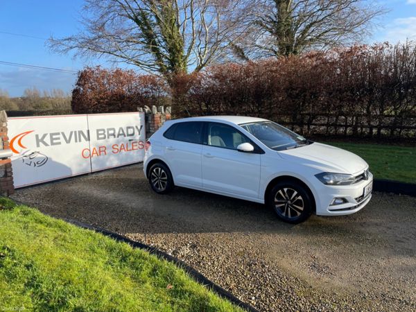 Volkswagen Polo Hatchback, Petrol, 2021, White