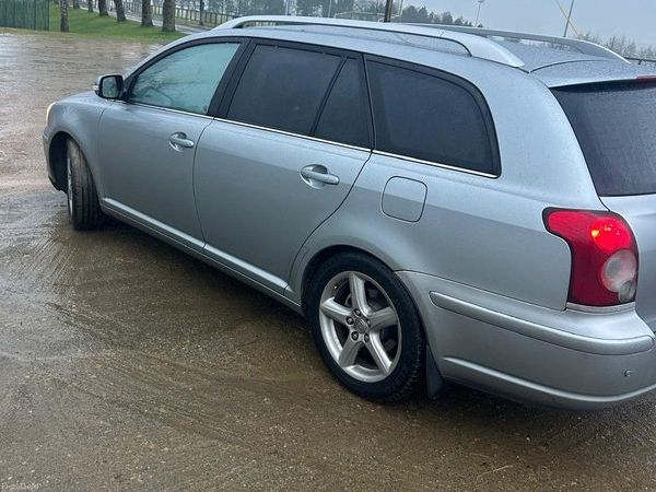 Toyota Avensis Estate, Diesel, 2008, Silver