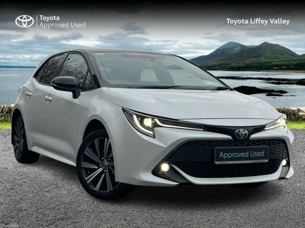 Toyota Corolla Hatchback, Petrol Hybrid, 2022, White