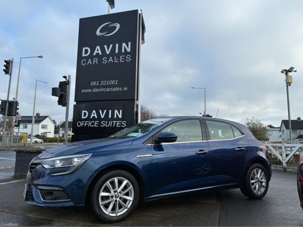 Renault Megane Hatchback, Diesel, 2018, Blue