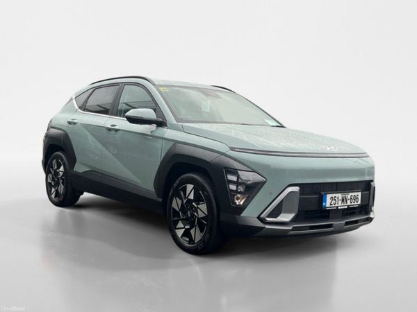 Hyundai KONA MPV, Petrol, 2025, Green