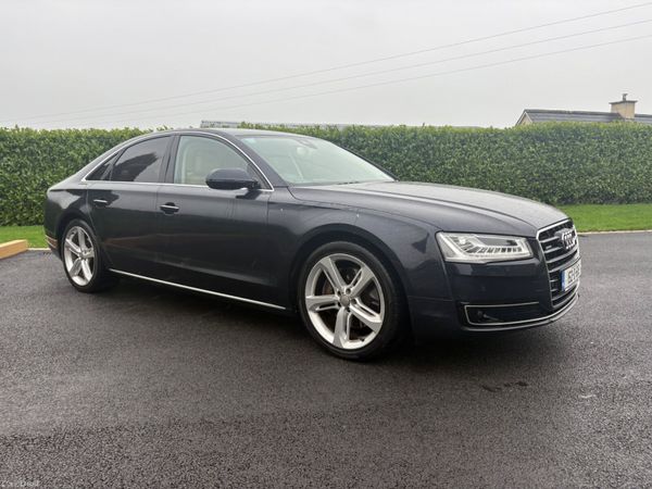 Audi A8 Saloon, Diesel, 2015, Blue