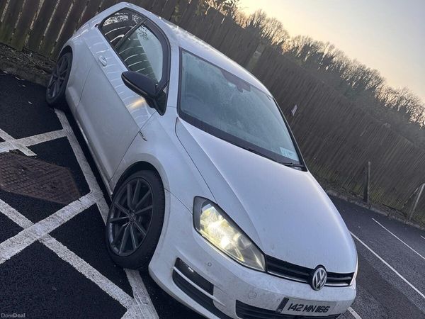 Volkswagen Golf Hatchback, Diesel, 2014, White