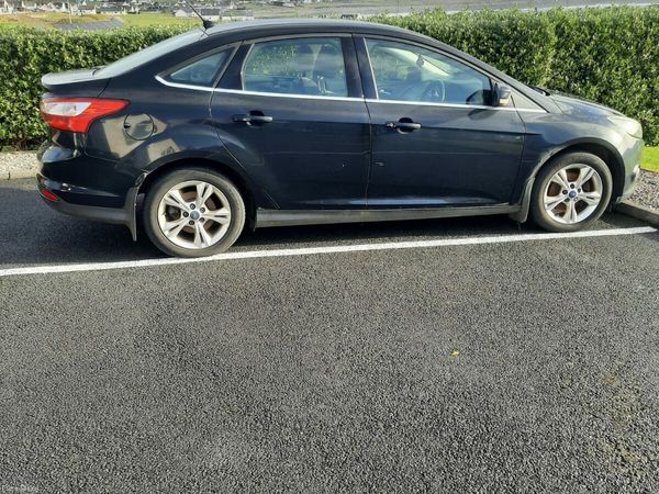 Ford Focus Saloon, Diesel, 2012, Black