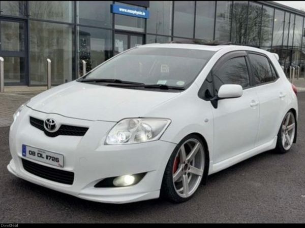 Toyota Auris Hatchback, Diesel, 2008, White