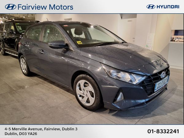 Hyundai i20 Hatchback, Petrol, 2022, Grey