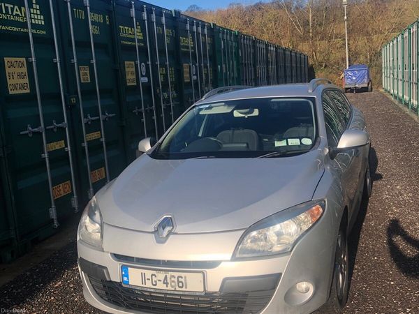 Renault Megane Estate, Diesel, 2011, Silver