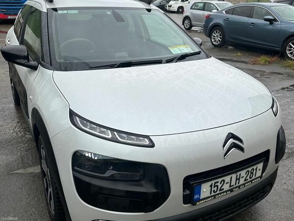 Citroen C4 Cactus Hatchback, Diesel, 2015, White