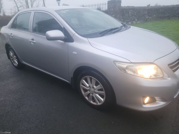 Toyota Corolla Saloon, Diesel, 2008, Silver