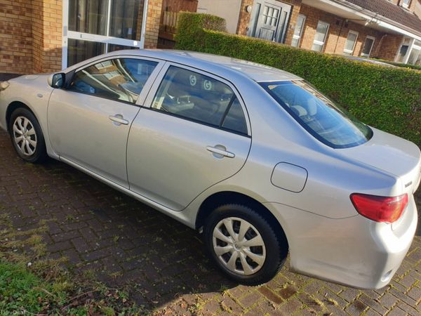 Toyota Corolla Saloon, Diesel, 2008, Silver