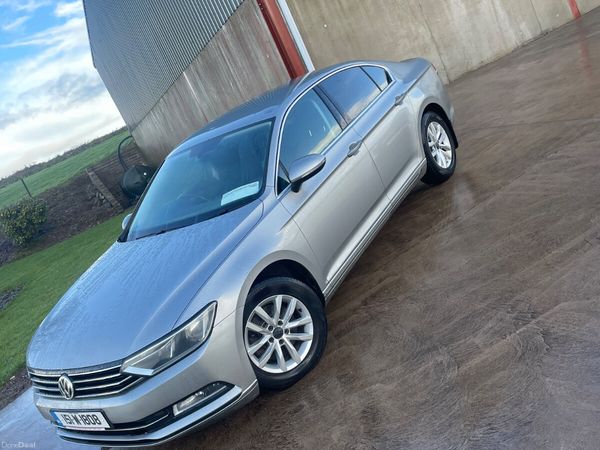 Volkswagen Passat Saloon, Diesel, 2015, Silver