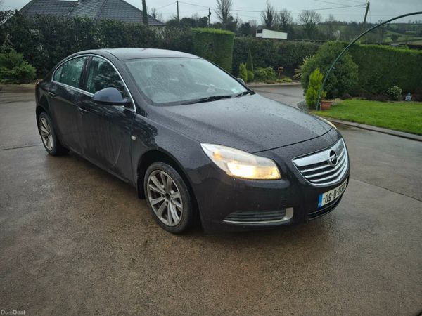 Opel Insignia Hatchback, Diesel, 2009, Black