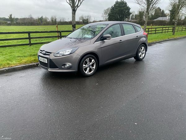 Ford Focus Hatchback, Diesel, 2014, Brown