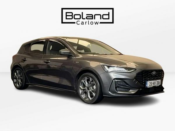 Ford Focus Hatchback, Petrol Hybrid, 2025, Grey