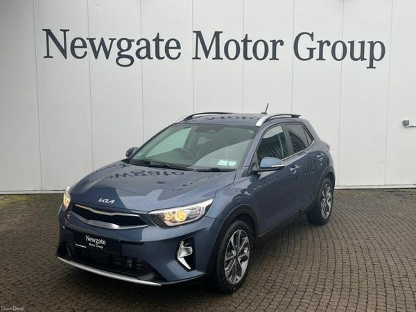 Kia Stonic Estate, Petrol Hybrid, 2024, Blue