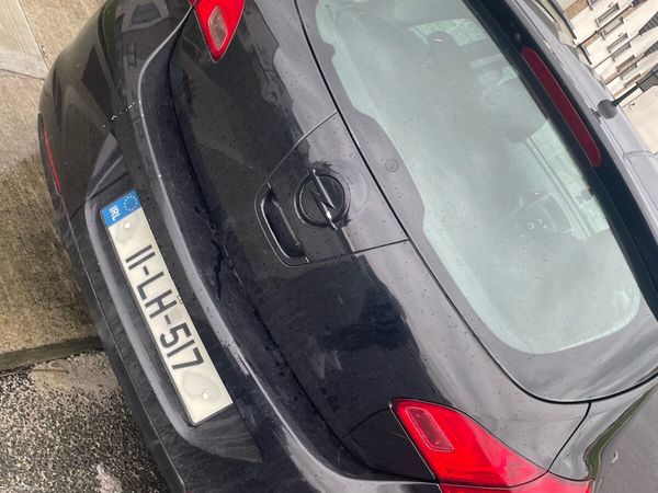 Opel Astra Hatchback, Diesel, 2011, Black