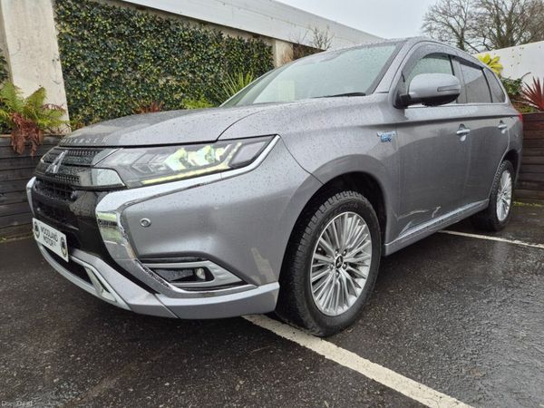 Mitsubishi Outlander SUV, Petrol Plug-in Hybrid, 2020, Silver