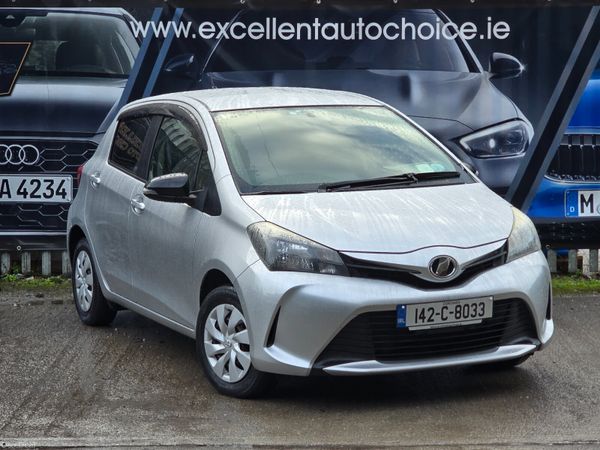 Toyota Vitz Hatchback, Petrol, 2014, Silver