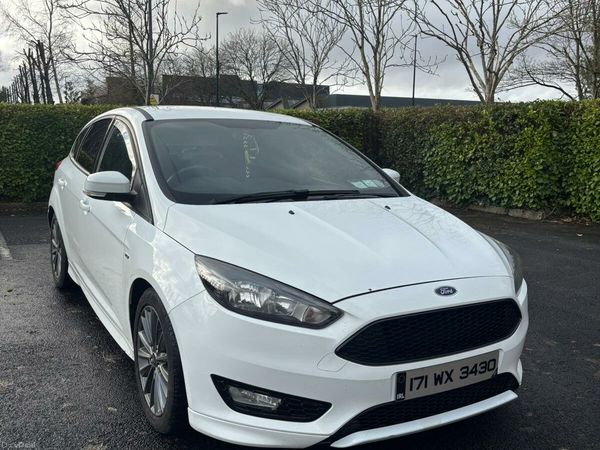 Ford Focus Hatchback, Diesel, 2017, White