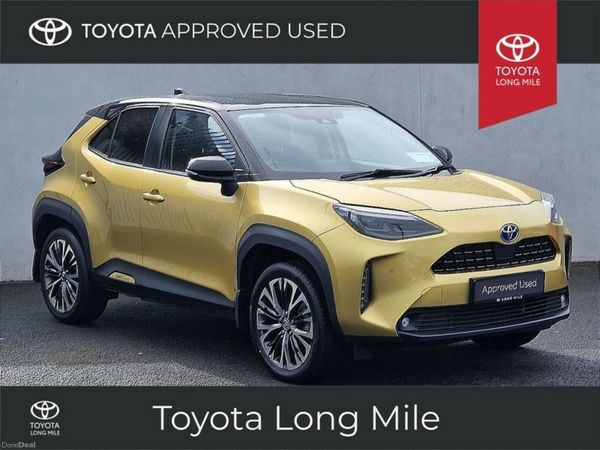 Toyota Yaris Cross Hatchback, Petrol Hybrid, 2023, Gold