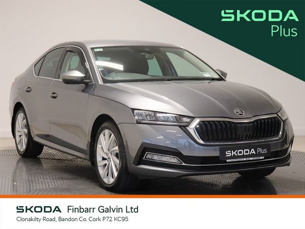Skoda Octavia Saloon, Diesel, 2024, Grey