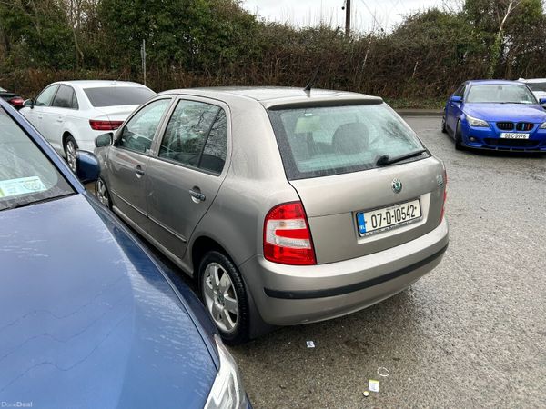Skoda Fabia Hatchback, Petrol, 2007, Beige