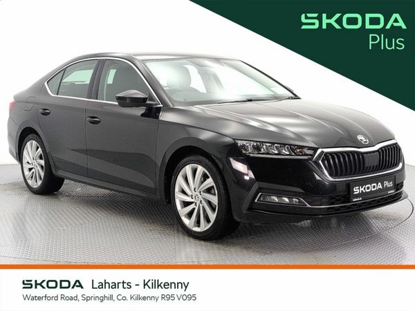 Skoda Octavia Saloon, Diesel, 2021, Black