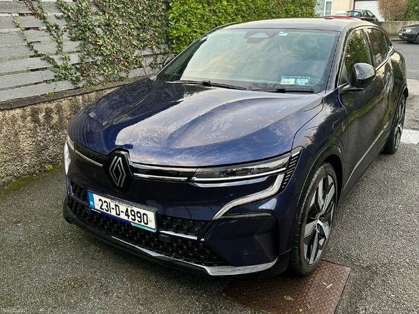 Renault Megane E-Tech Hatchback, Electric, 2023, Blue