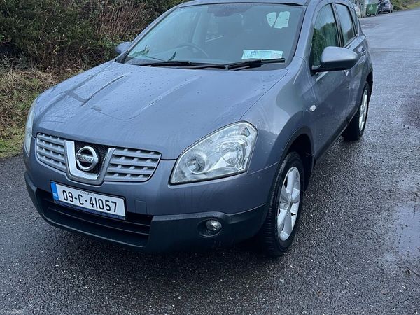 Nissan Qashqai Hatchback, Diesel, 2009, Grey