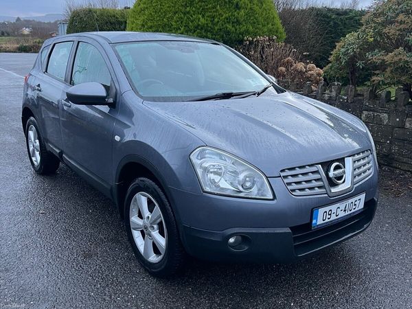 Nissan Qashqai Hatchback, Diesel, 2009, Grey