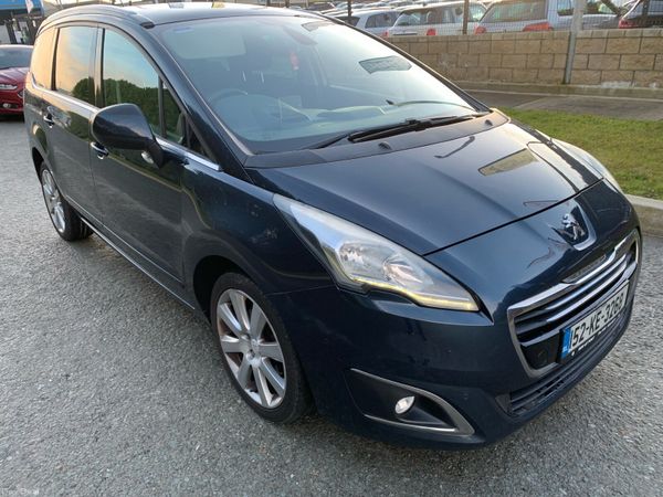 Peugeot 5008 MPV, Diesel, 2015, Blue