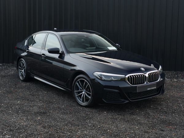 BMW 5-Series Saloon, Petrol Hybrid, 2021, Black
