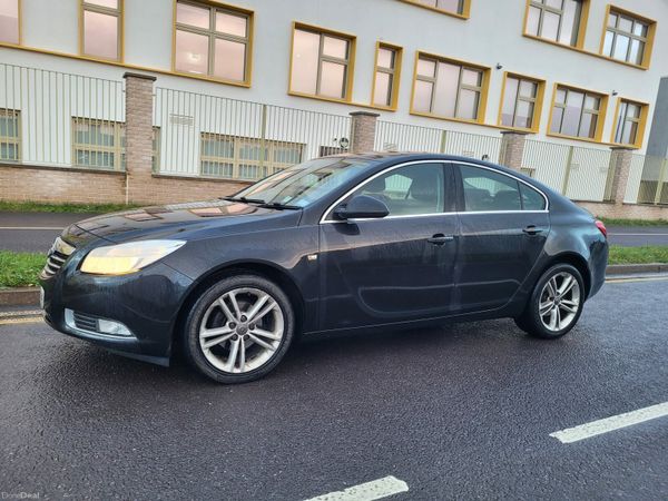 Opel Insignia MPV, Diesel, 2013, Black