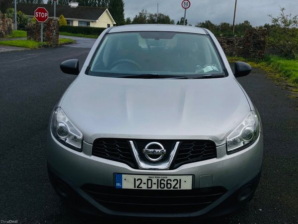 Nissan Qashqai Hatchback, Diesel, 2012, Silver