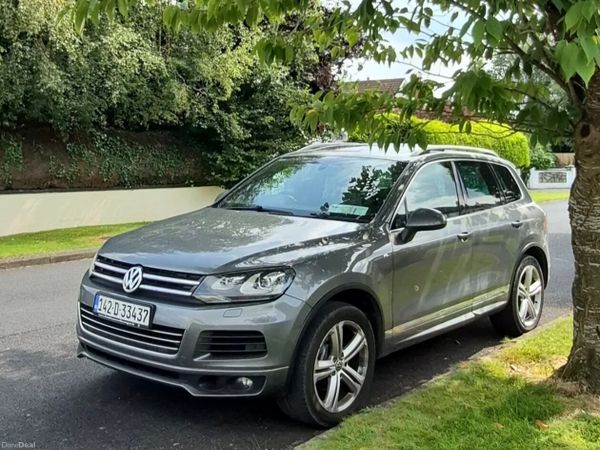 Volkswagen Touareg SUV, Diesel, 2014, Grey